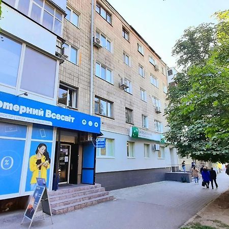 Oleksandriia Apartment On Soborniy 85 מראה חיצוני תמונה